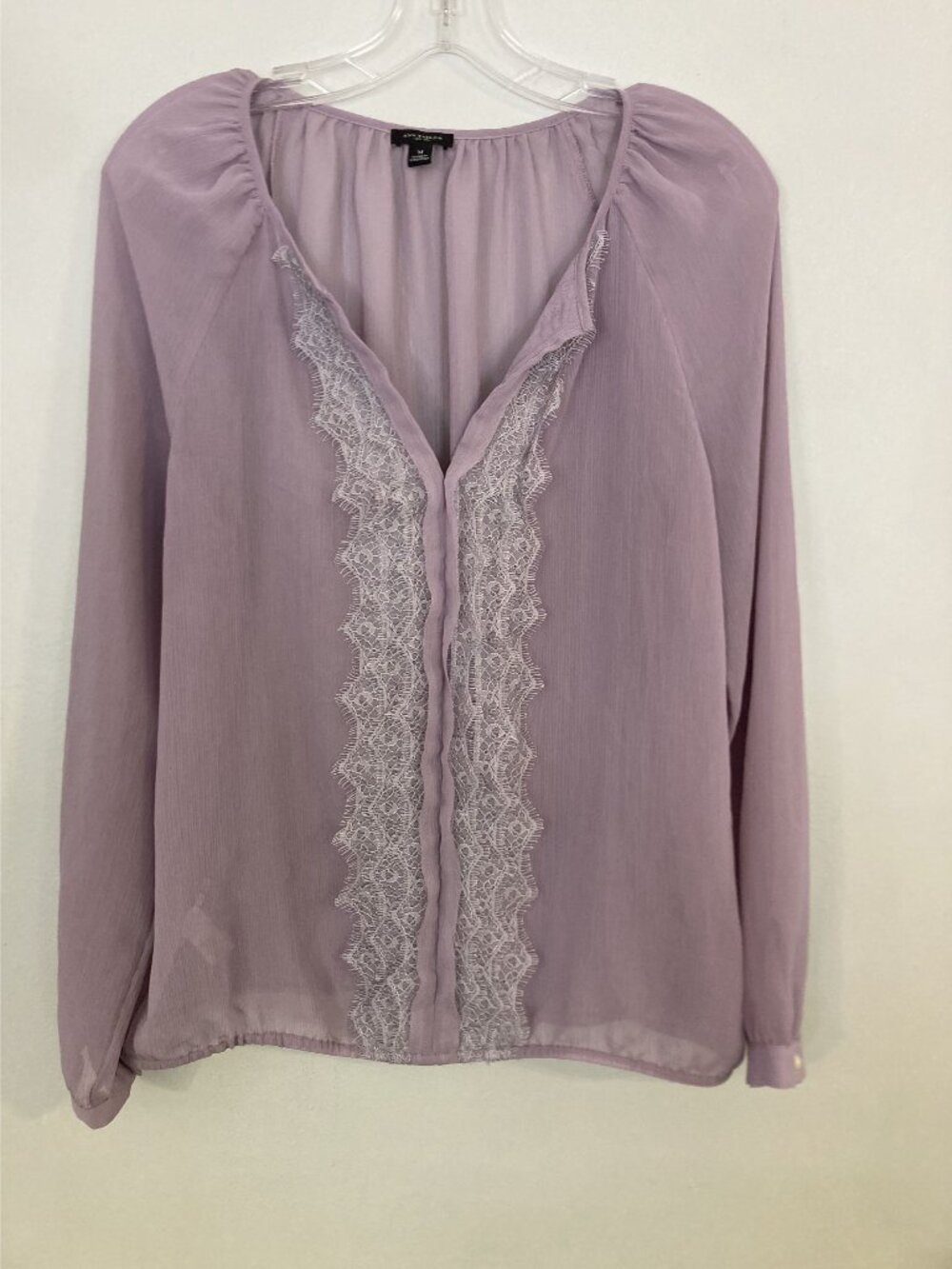 Ann Taylor Lavender Lace-Trim Long Sleeve Blouse Size M
